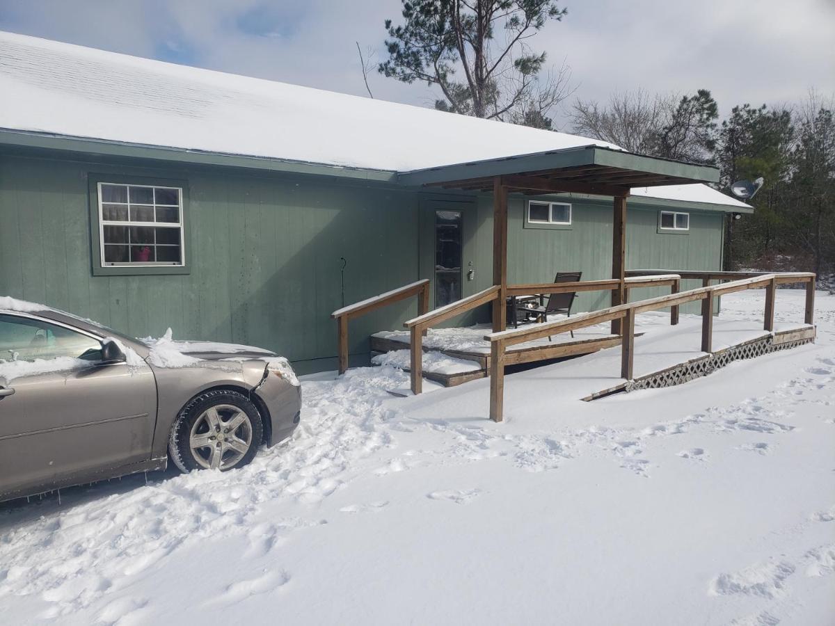 Tesla'S Lake Escape Onalaska Dış mekan fotoğraf
